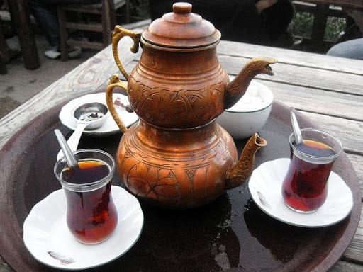 Demlik çay orta boy ( çekirdek ile ) 